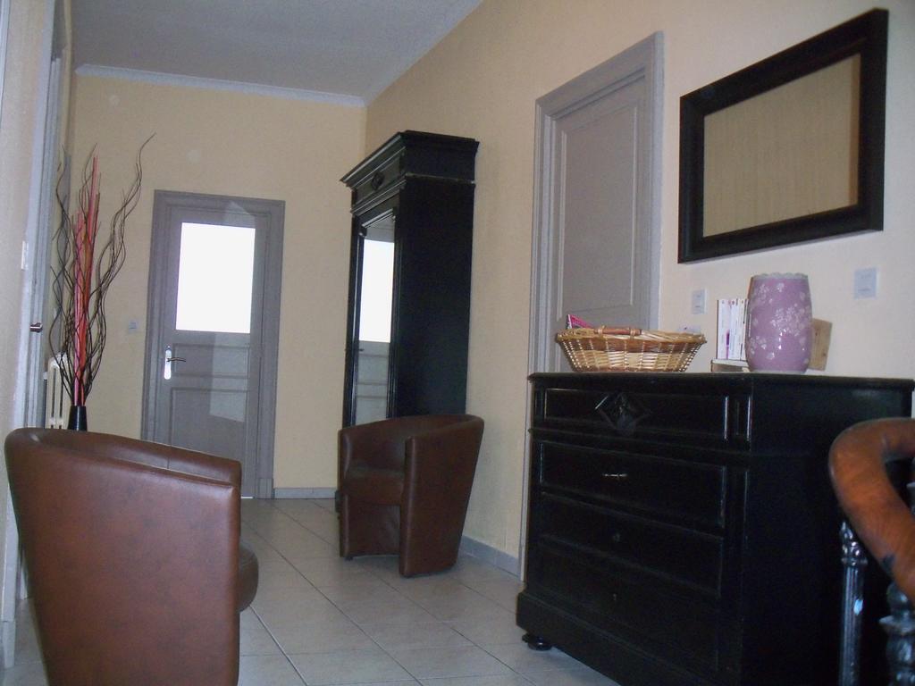 La Cle D'Or Bed & Breakfast Servian ภายนอก รูปภาพ